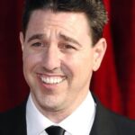 ลู โรมาโน (Lou Romano)