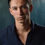 หลุยส์ แชปแมน (Louie Chapman)