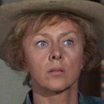 หลุยส์ เลธาม (Louise Latham)