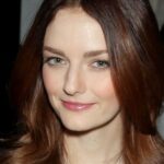 ลิเดีย เฮิร์สต์ (Lydia Hearst)