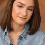 แม็คเคนซี่ เกรแฮม (Mackenzie Graham)