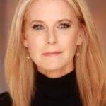 เมฟ ควินแลน (Maeve Quinlan)