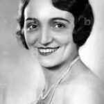 มารี เบิร์ค (Marie Burke)