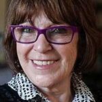 มารี โจนส์ (Marie Jones)