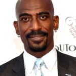 มาร์ค โกรซี่ (Mark Grosy)