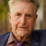 มาร์ติน เซมเมลโรจจ์ (Martin Semmelrogge)