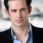 แมตต์ มัลลินส์ (Matt Mullins)