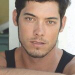 แมตต์ วิลเลียม โนลส์ (Matt William Knowles)