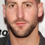 ไมเคิล เบลลิซาริโอ (Michael Bellisario)