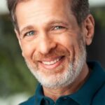 ไมเคิล กอร์ดิน ชอร์ (Michael Gordin Shore)