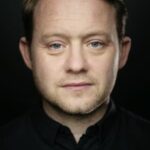 ไมเคิล จิบสัน (Michael Jibson)