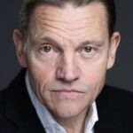 ไมเคิล แม็คเคล (Michael McKell)