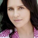 มิเชลล์ อาร์เธอร์ (Michelle Arthur)