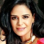 โมนา สิงห์ (Mona Singh)