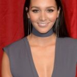 นาดีน โรส มัลเคอร์ริน (Nadine Rose Mulkerrin)