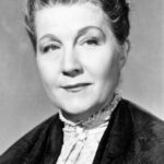 นานา ไบรอันท์ (Nana Bryant)