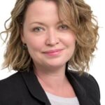 นานา โคเบิร์น (Nana Coburn)