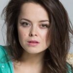 นาตาเลีย เมดเวเดวา (Natalya Medvedeva)