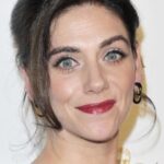 เนฟ แมคอินทอช (Neve McIntosh)