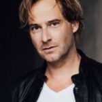 นีลส์-บรูโน ชมิดท์ (Niels-Bruno Schmidt)