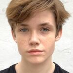 โอเล็ก ชูกูนอฟ (Oleg Chugunov)