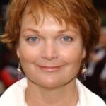 พาเมล่า รีด (Pamela Reed)