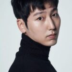 ปาร์ค ดูซิก (Park Doo-sik)