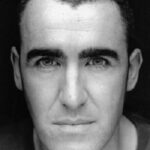 แพ็ต คิเนวาเน (Pat Kinevane)