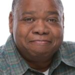 พอล เบตส์ (Paul Bates)