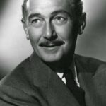 พอล ลูคัส (Paul Lukas)