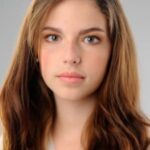 เปอร์ลา ฮาเนย์-จาร์ดิน (Perla Haney-Jardine)