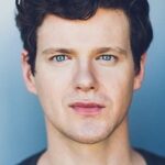 ปีเตอร์ มาร์ค เคนดัล (Peter Mark Kendall)