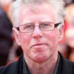 ฟิล เดวิส (Phil Davis)