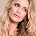 ป๊อปปี้ เดเลวิน (Poppy Delevingne)