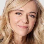 เรเชล เบย์ โจนส์ (Rachel Bay Jones)