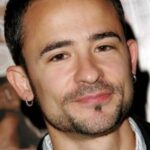 ราฟาเอล บาร์เกอร์ (Raphael Barker)