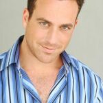 เรย์ กัลเล็ตติ (Ray Galletti)