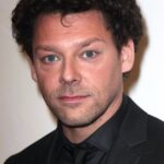 ริชาร์ด คอยล์ (Richard Coyle)