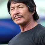 โรเบิร์ต บรอนซี่ (Robert Bronzi)