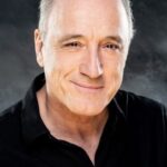 โรแบร์โต อัลวาเรซ (Roberto Álvarez)