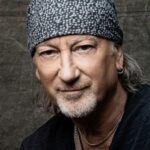โรเจอร์ โกลเวอร์ (Roger Glover)