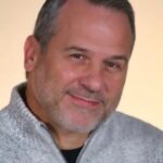 รอน ฟาซิโอ (Ron Fazio)