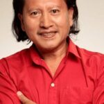 รอนนี่ ลาซาโร่ (Ronnie Lazaro)