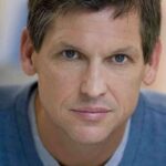 รัส แบล็กเวลล์ (Rus Blackwell)