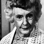 รูธ แมคเดวิตต์ (Ruth McDevitt)