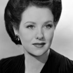 รูธ วอร์ริค (Ruth Warrick)