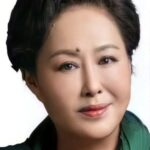 ซีชิน เกาวา (Siqin Gaowa)