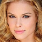 สเตฟานี เบนเนตต์ (Stephanie Bennett)