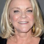 สเตฟานี ฟาราซี (Stephanie Faracy)