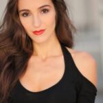 สเตฟานี ปานิเซลโล (Stephanie Panisello)